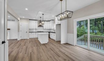 428 Baker Ave, Bayville, NJ 08721