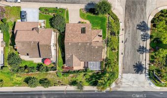 6701 E Leafwood Dr, Anaheim, CA 92807