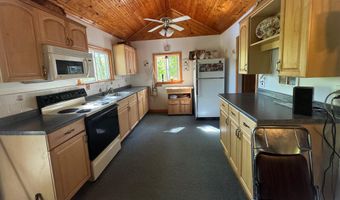 56 Red Gate Ln, Acton, ME 04001