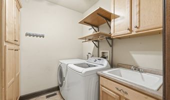 45 Burnette Dr, Antioch, IL 60002