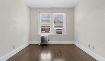 62 Queensberry 404, Boston, MA 02116