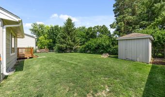 2805 NW Park Ln, Ankeny, IA 50023