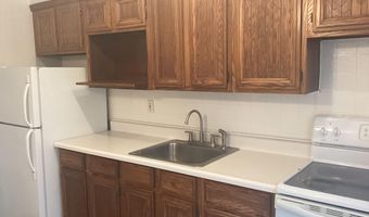 25 King James Ln, Atlantic Highlands, NJ 07716