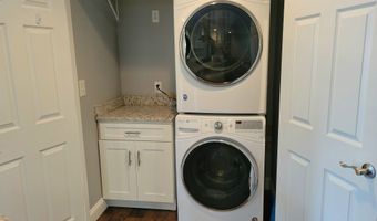 8201 Windcombe Blvd, Indianapolis, IN 46240