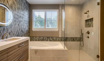 12915 W 77th Dr, Arvada, CO 80005