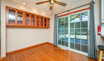 237 Todd Cir, Ames, IA 50014