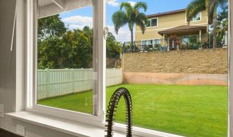 60 Anamuli St, Kahului, HI 96732