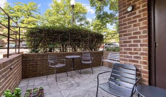 16 SILVERWOOD Cir #2, Annapolis, MD 21403