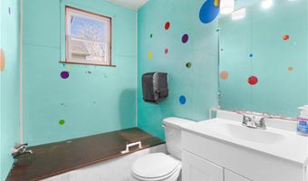 406 S Main St, Archie, MO 64725