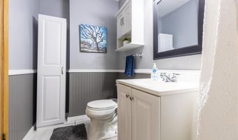 2303 9th Ave SW, Austin, MN 55912