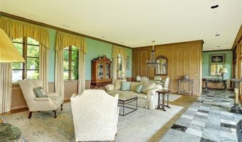 69 Nayatt Rd, Barrington, RI 02806