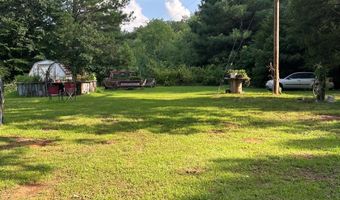 114 LINCOLN St, Big Sandy, TN 38221
