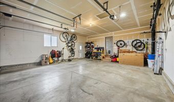 19111 Remuda Dr, Belle Fourche, SD 57717