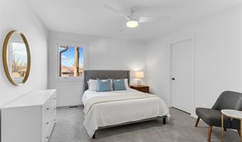 805 Club Dr W, Aurora, OH 44202