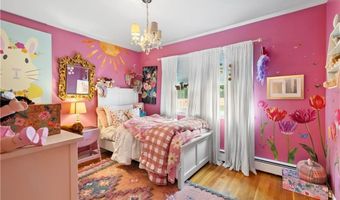 17 Golini Dr, Johnston, RI 02919