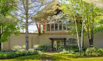 710 Tansy Hill Rd, Stowe, VT 05672