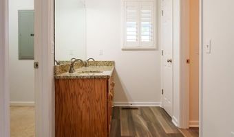 372 Brookside Dr, Algood, TN 38506