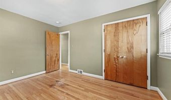 15629 Oceana Ave, Allen Park, MI 48101
