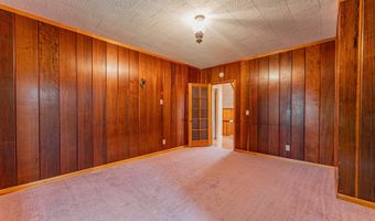 102 S Oak St, Arrowsmith, IL 61722