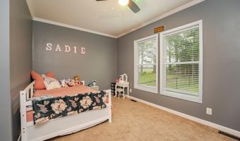 4 Gibson Ln, Cape May Court House, NJ 08210
