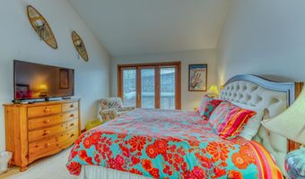 254 Crawford Ridge Rd 3, Carroll, NH 03575