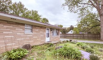 8325 Lake Rd, Indianapolis, IN 46217