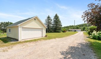 7925 M-68 Hwy, Alanson, MI 49706