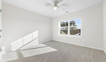 100 Fawcett Blvd, Barnegat, NJ 08005