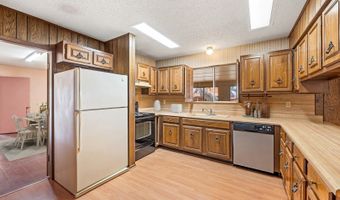 1240 County Road 324, Adkins, TX 78101