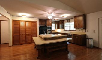 407 Lakeshore Dr, Bainbridge, GA 39819