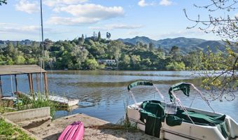 2239 Pinecrest Rd, Agoura Hills, CA 91301