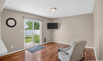 2915 Chasewood Dr, Ammon, ID 83406