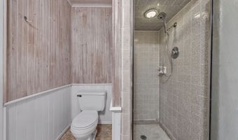 212 Circle Dr, Alvarado, TX 76009