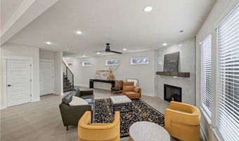 30 Cromer Dr, Bella Vista, AR 72715