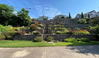436 E 3rd St B, Alton, IL 62002