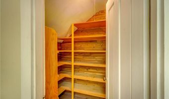 3214 Post Rd, Warwick, RI 02886