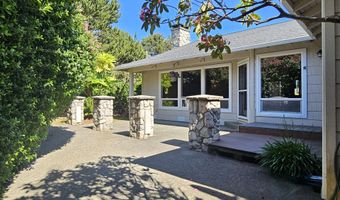17174 OCEAN PARK Ct, Brookings, OR 97415
