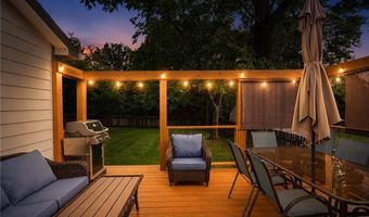 321 Dearborn St, Baldwin City, KS 66006