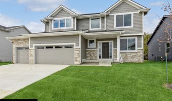 722 NE Crossing Oaks Dr, Ankeny, IA 50021