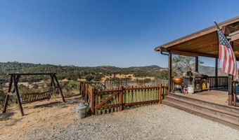 1560 Pinto Dr, Angels Camp, CA 95222