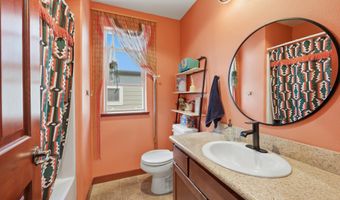 62 N Mountain Ave, Ashland, OR 97520