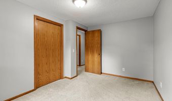 14366 Europa Ave, Apple Valley, MN 55124
