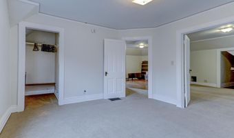 1208 N SUPERIOR St, Appleton, WI 54911