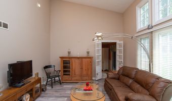 8841 Rocky Ridge Rd, Indianapolis, IN 46217