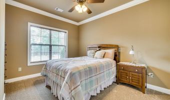 1071 Outrigger Dr, Lincolnton, GA 30817