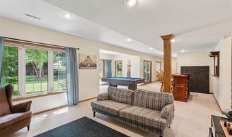 505 NE 21st St, Ankeny, IA 50021