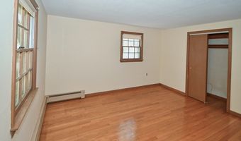 4 Applecrest Rd, Andover, MA 01810