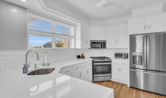 32 Inlet Ter, Belmar, NJ 07719