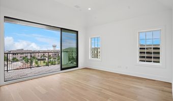 14956 Oak St, Addison, TX 75001