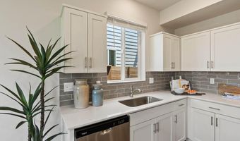 61175 Splendor Ln, Bend, OR 97702